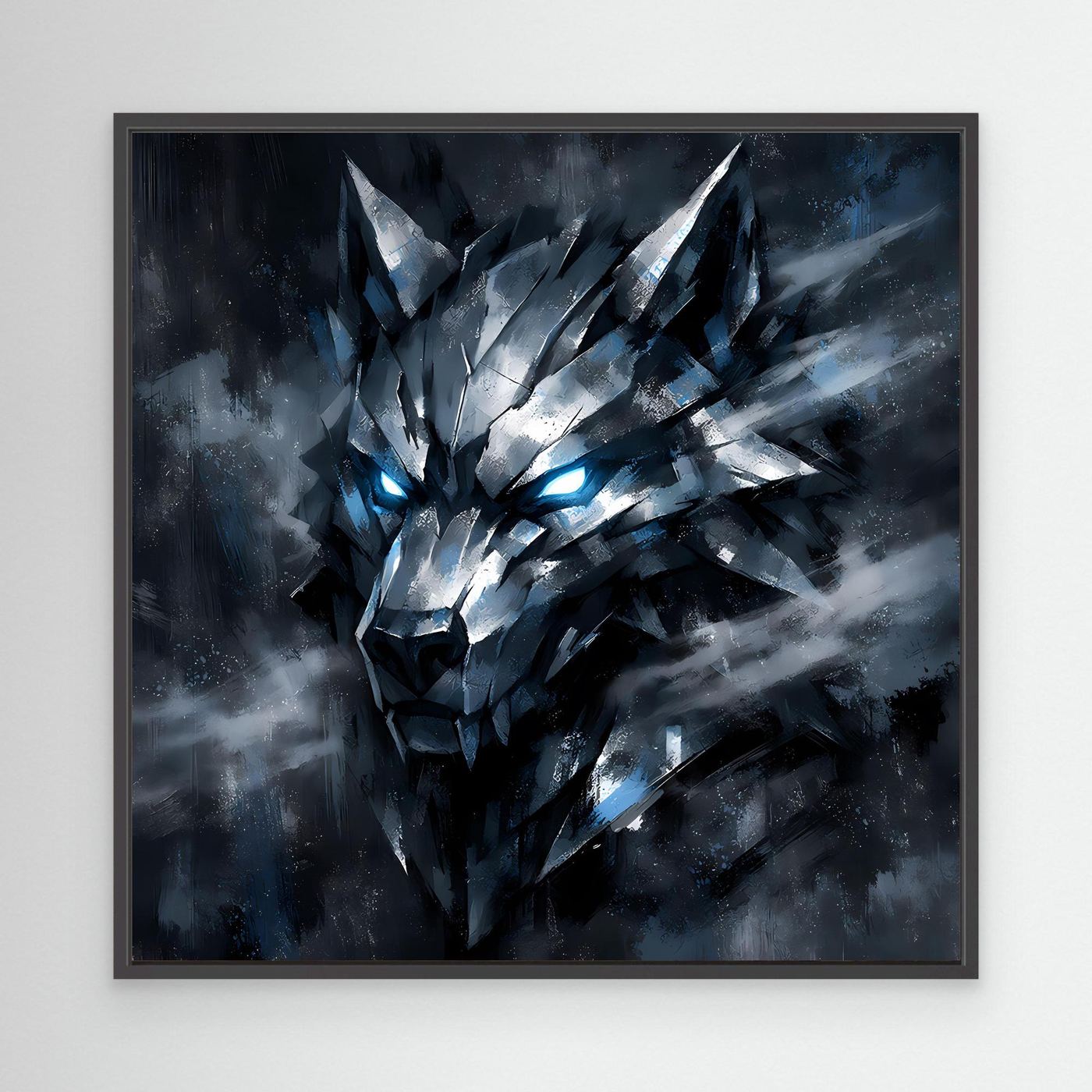 Leinwand-Wandbild mit geometrischem Wolf im schwarzen Rahmen, silberne Facetten und blau leuchtende Augen