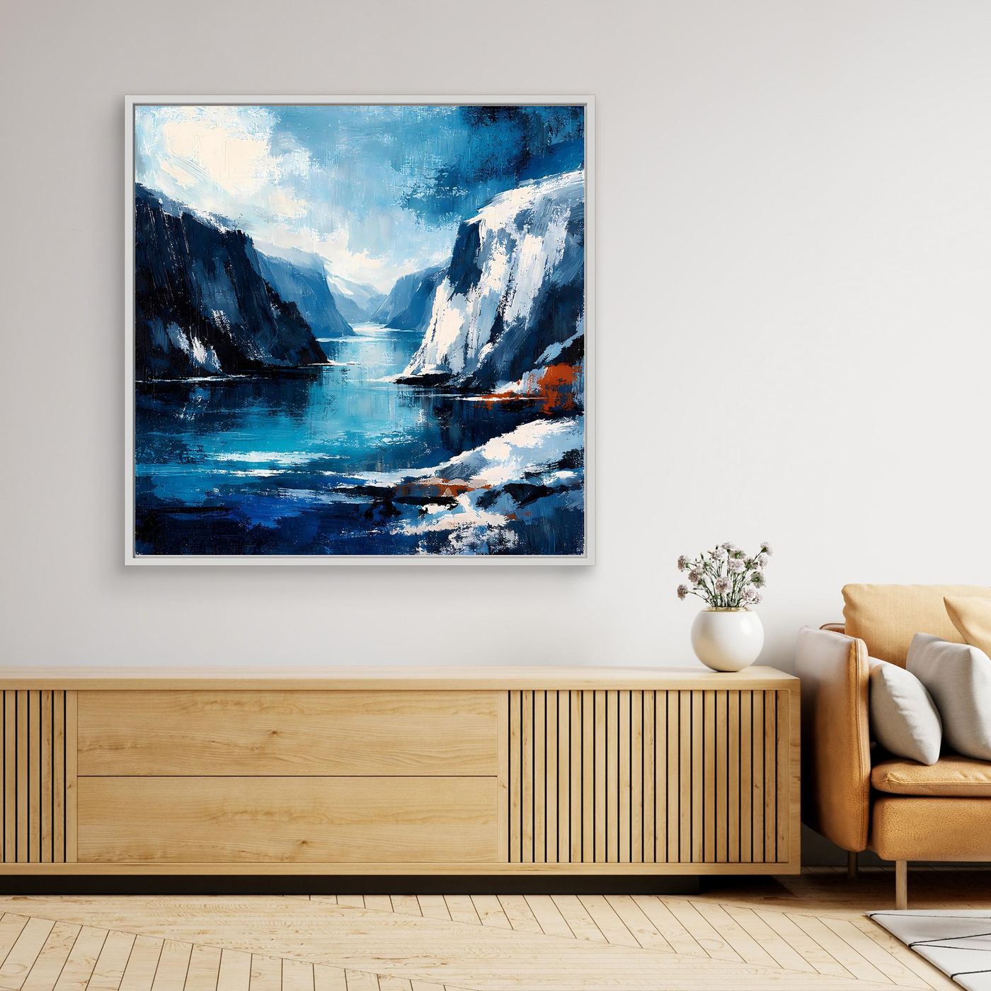 Wandbild mit Küstenklippen, türkisblauem Meer, hellen Wellen und dunklem Rahmen