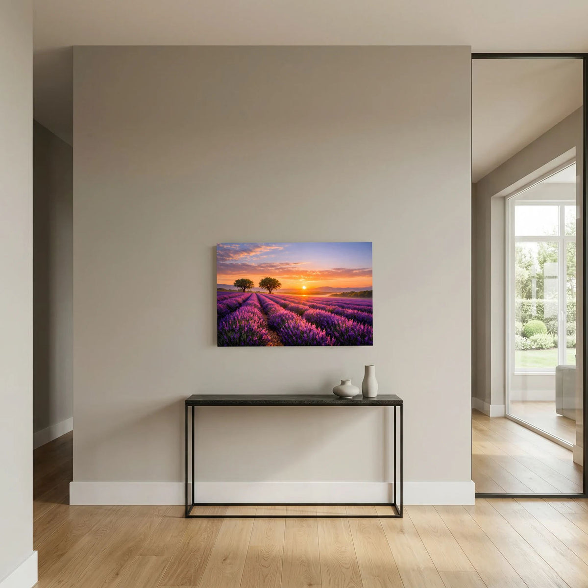 Lavendelfeld-Poster im Querformat mit violetten Blütenwegen, Sonne am Horizont