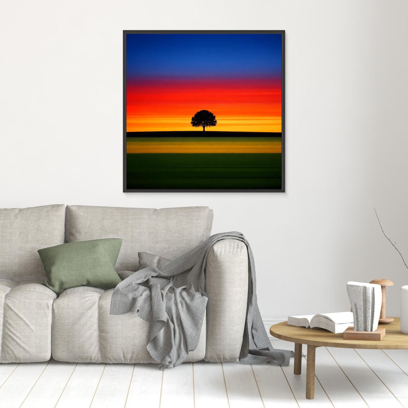 Gerahmtes Leinwandbild mit Sonnenuntergangslandschaft und Baum, kleiner schwarzer Rahmen