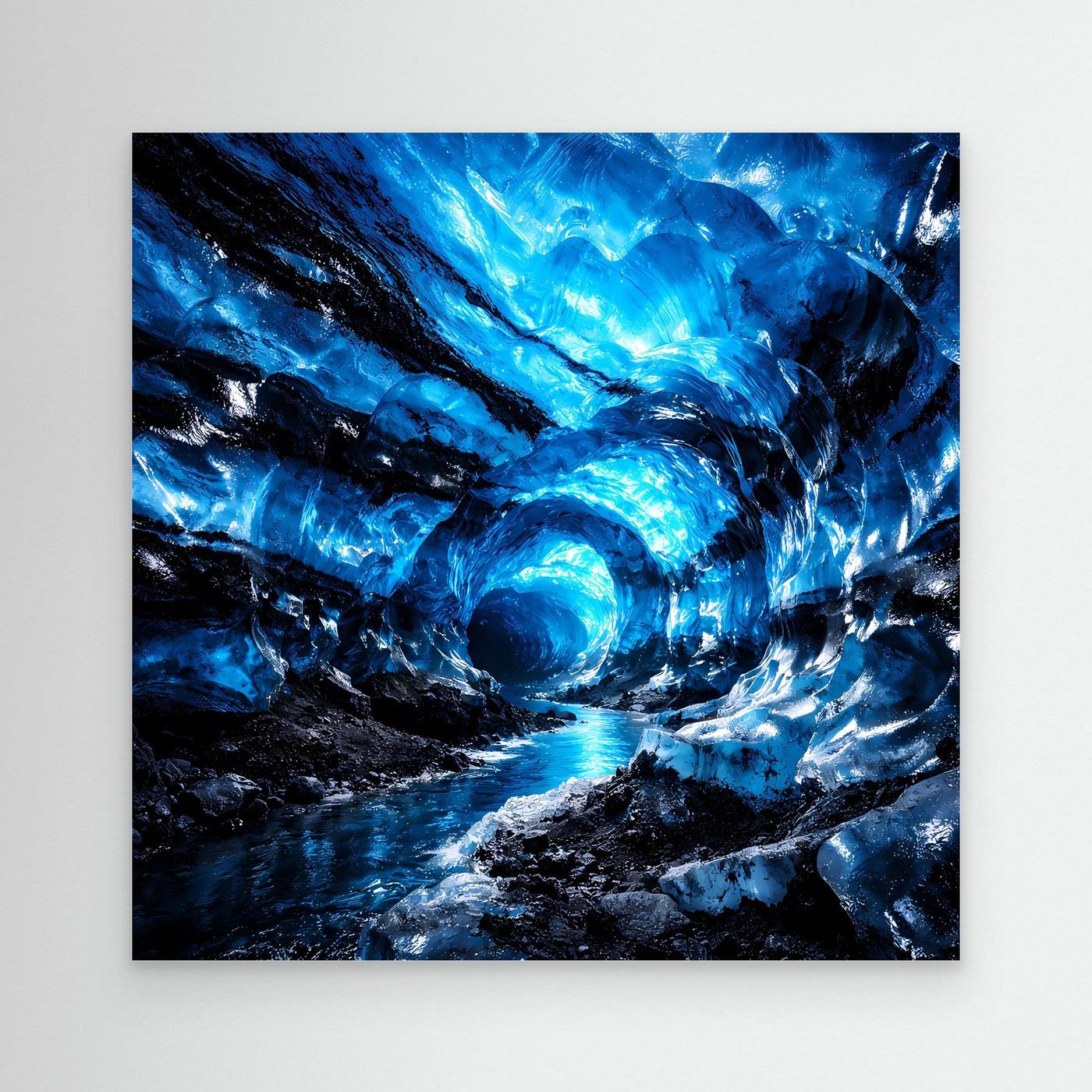 Leinwandbild Blaue Eishöhle mit Eisgrotte und blauem Licht, ohne Rahmen
