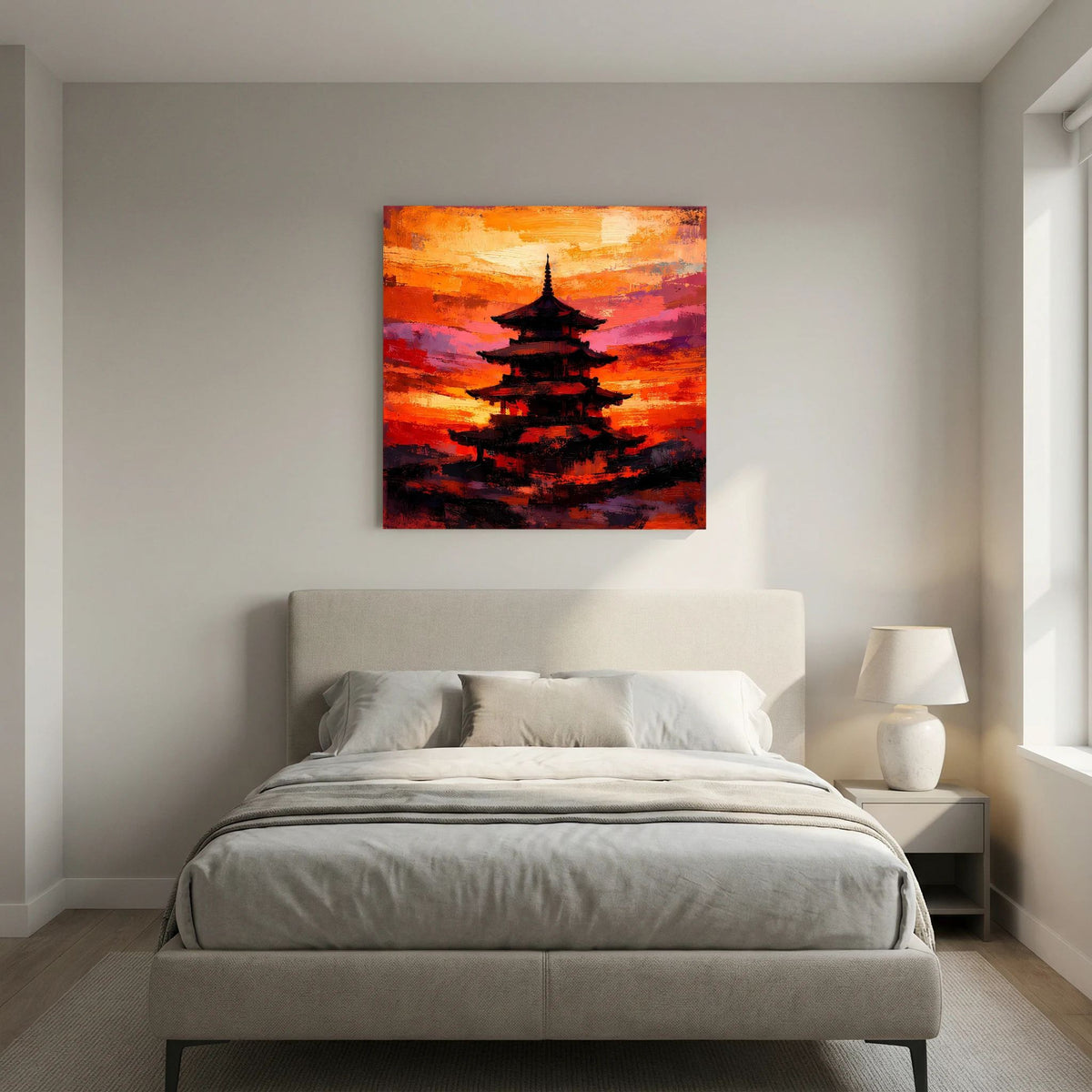 Japanisches Pagoden-Wandbild mit dunkler Silhouette über orange-pinkem Lichtmeer