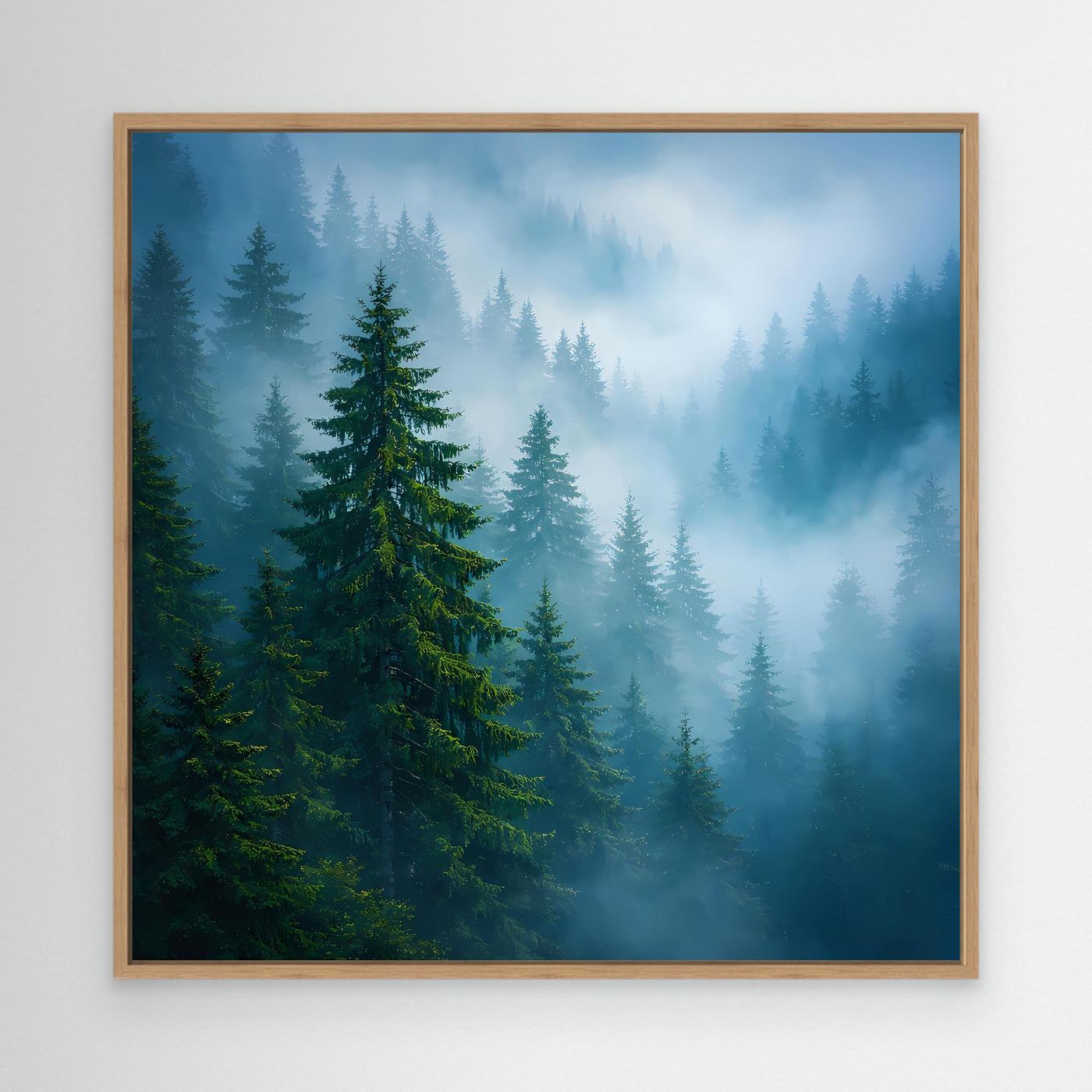 Leinwandbild Tannenwald im Nebel mit Eichenholzfarbenem Rahmen