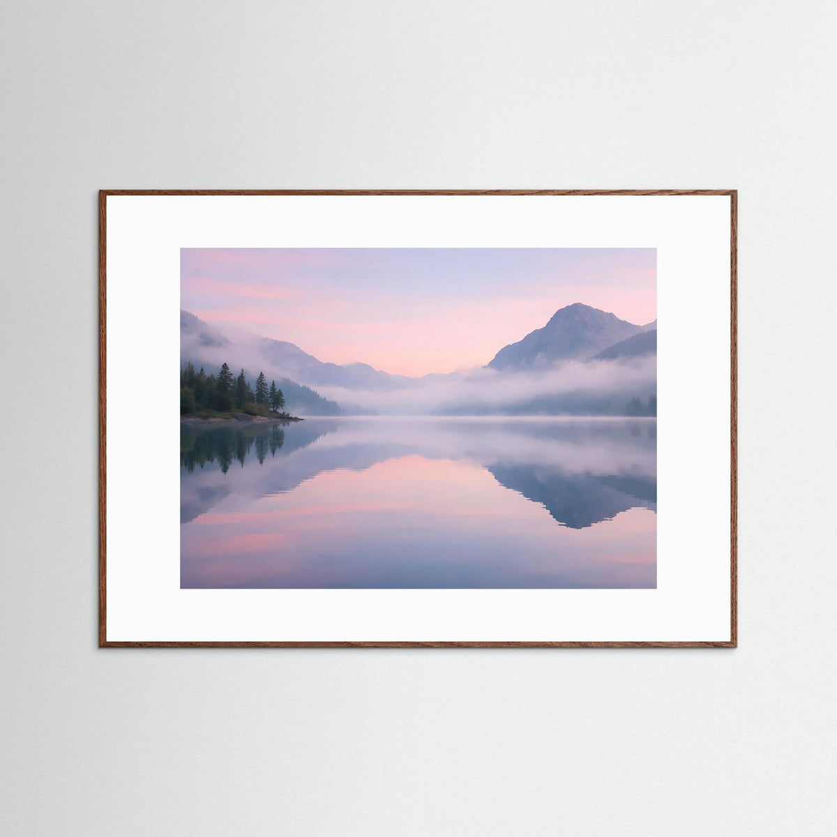 Wandkunst mit Bergsee-Landschaft, rosa-blauer Sonnenaufgang, dunkler Holzrahmen