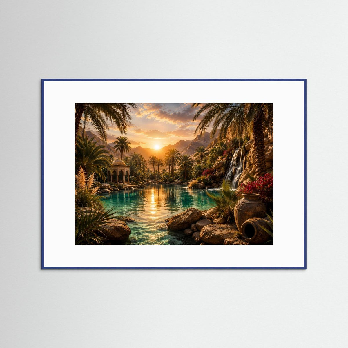 Gerahmtes Querformat-Poster mit tropischer Flusslandschaft und Wasserfall bei Sonnenuntergang, blau gerahmt