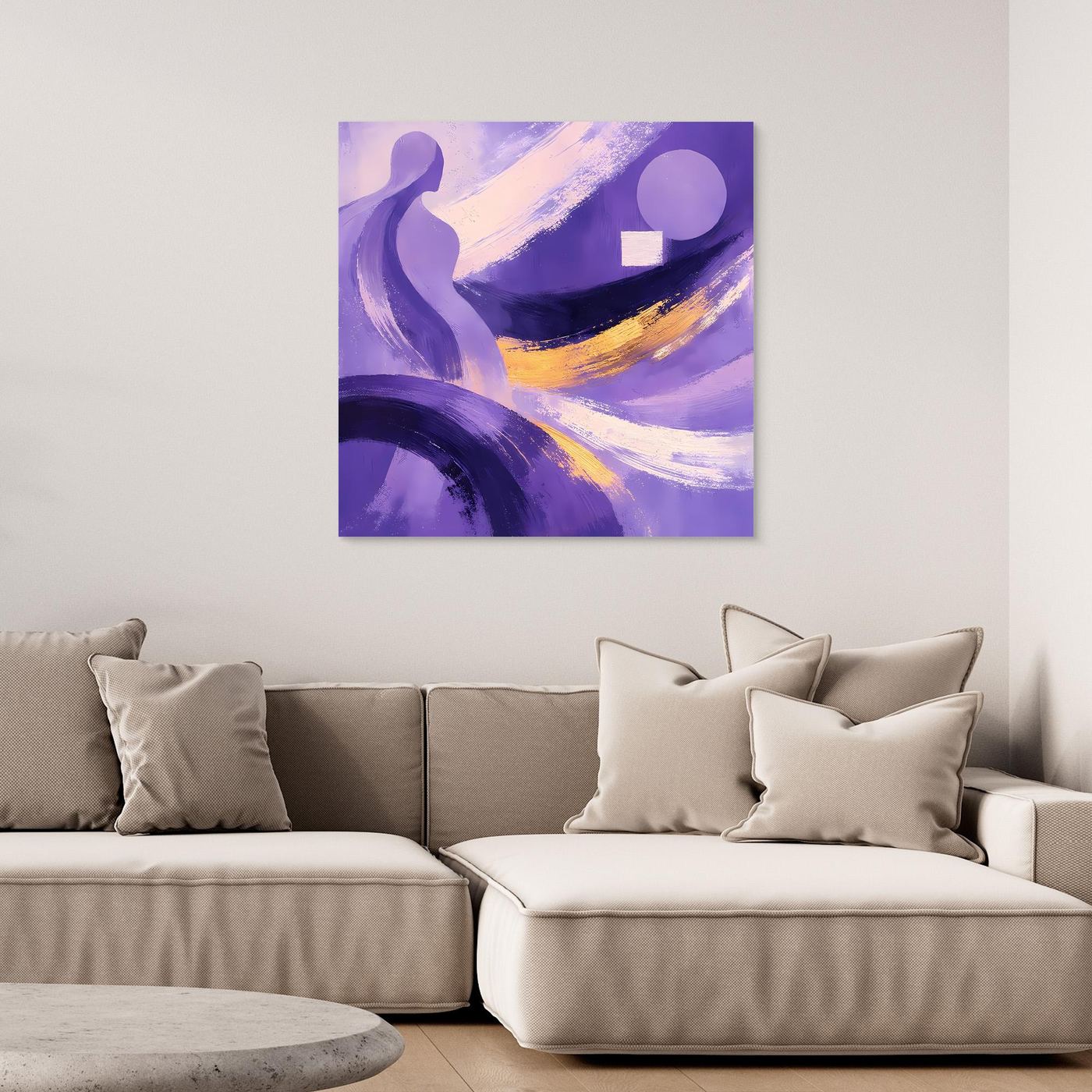 Abstraktes Leinwandbild mit violettem Figurenmotiv und goldenen Pinselstreifen