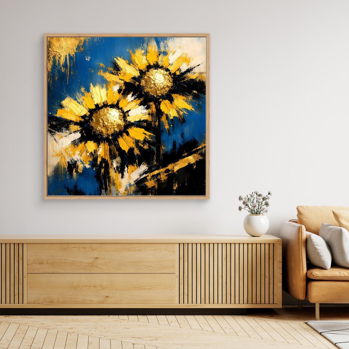 Leinwand-Wandbild mit zwei abstrakten Sonnenblumen in Blau, Gelb und Gold im Eichenrahmen