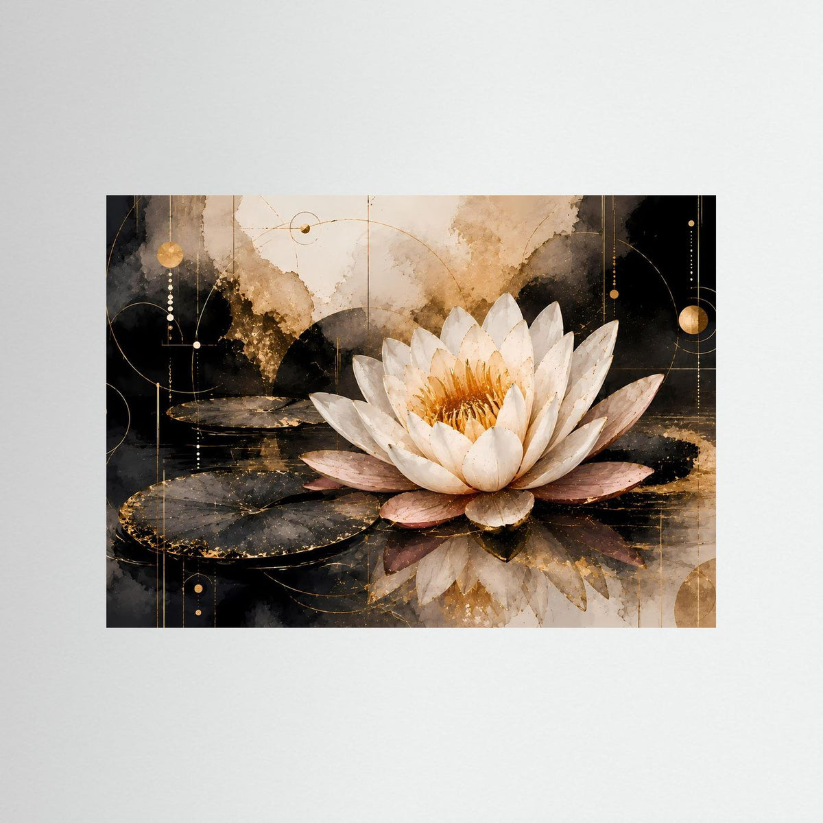 Lotusblüten-Poster: weiße Seerose mit goldenen Akzenten auf dunklem Wasser, Querformat