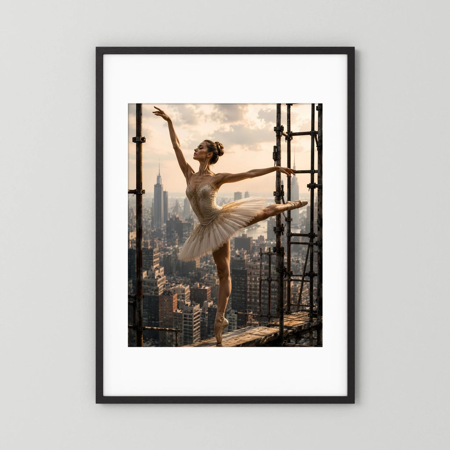 Poster Hochformat: Ballerina im beigen Tutu vor Skyline, schwarzer Rahmen mit weißem Rand
