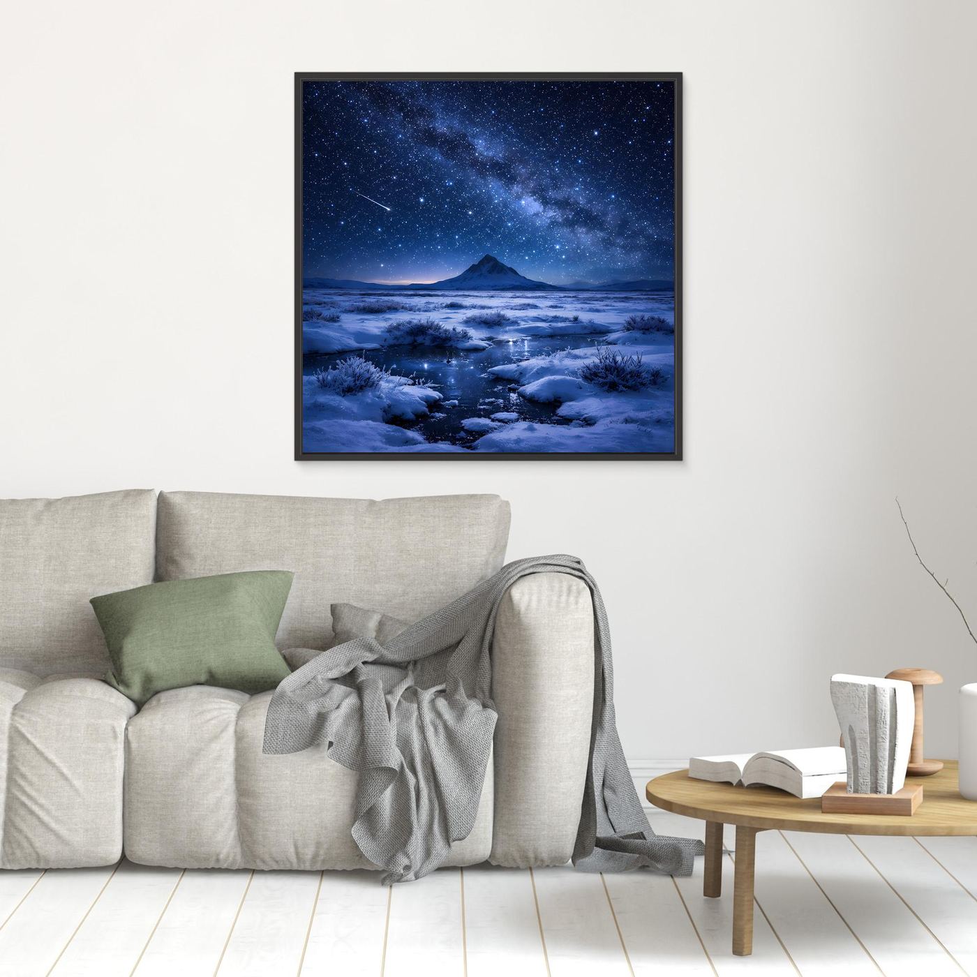 Leinwandbild Schneelandschaft mit Polarsternennacht, schwarz gerahmt