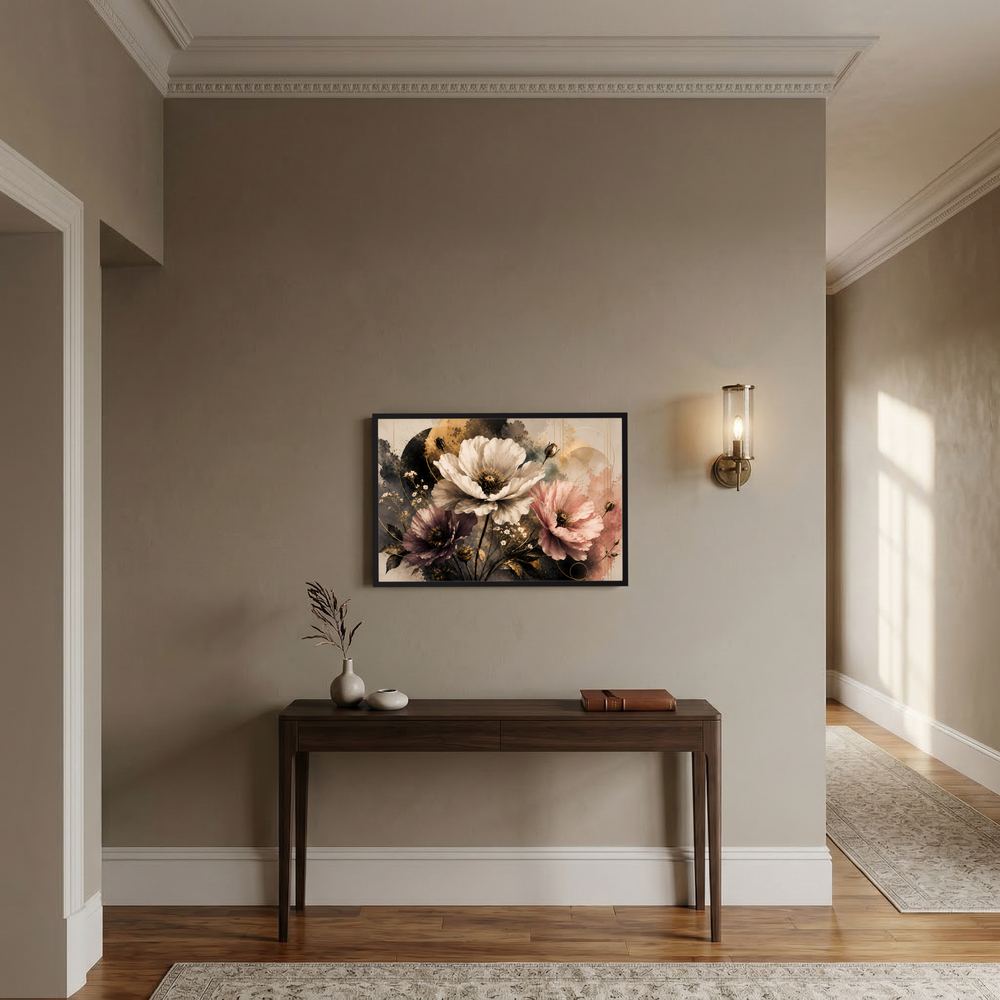 Gerahmtes Blumenposter (Querformat) mit Mohnblüten in Creme, Rosa und Violett mit Goldakzenten