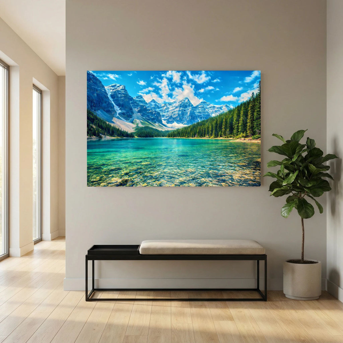 Wandbild mit Bergsee und türkisfarbenem Wasser, blaues Gebirge und Nadelwald