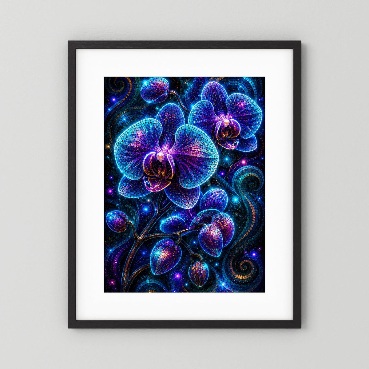 Gerahmtes Poster mit leuchtenden blau-violetten Orchideen-Mosaiken, schwarzer Rahmen