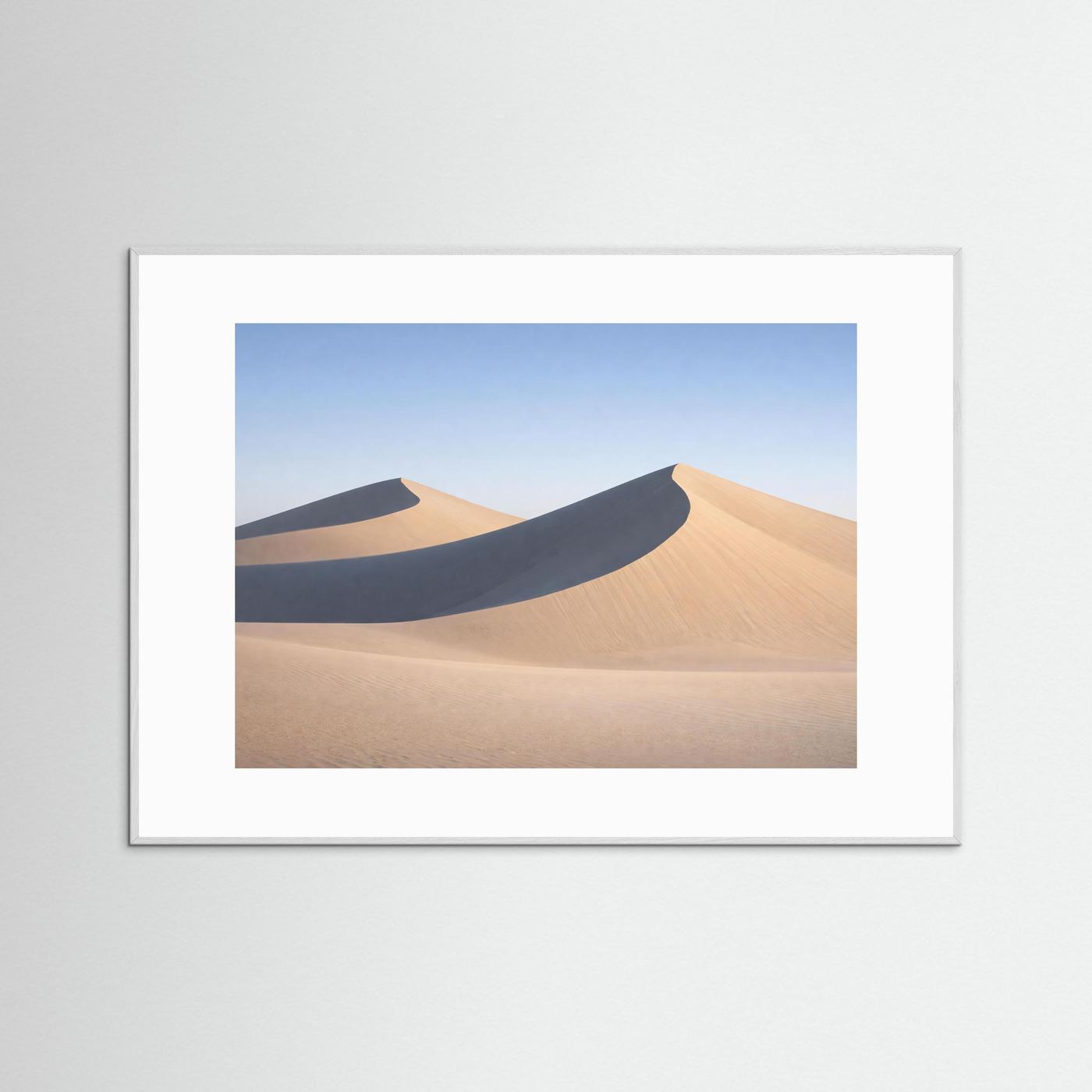 Sanfte Sanddünen & Minimalistische Wüstenweite | Minimal Art Poster Querformat