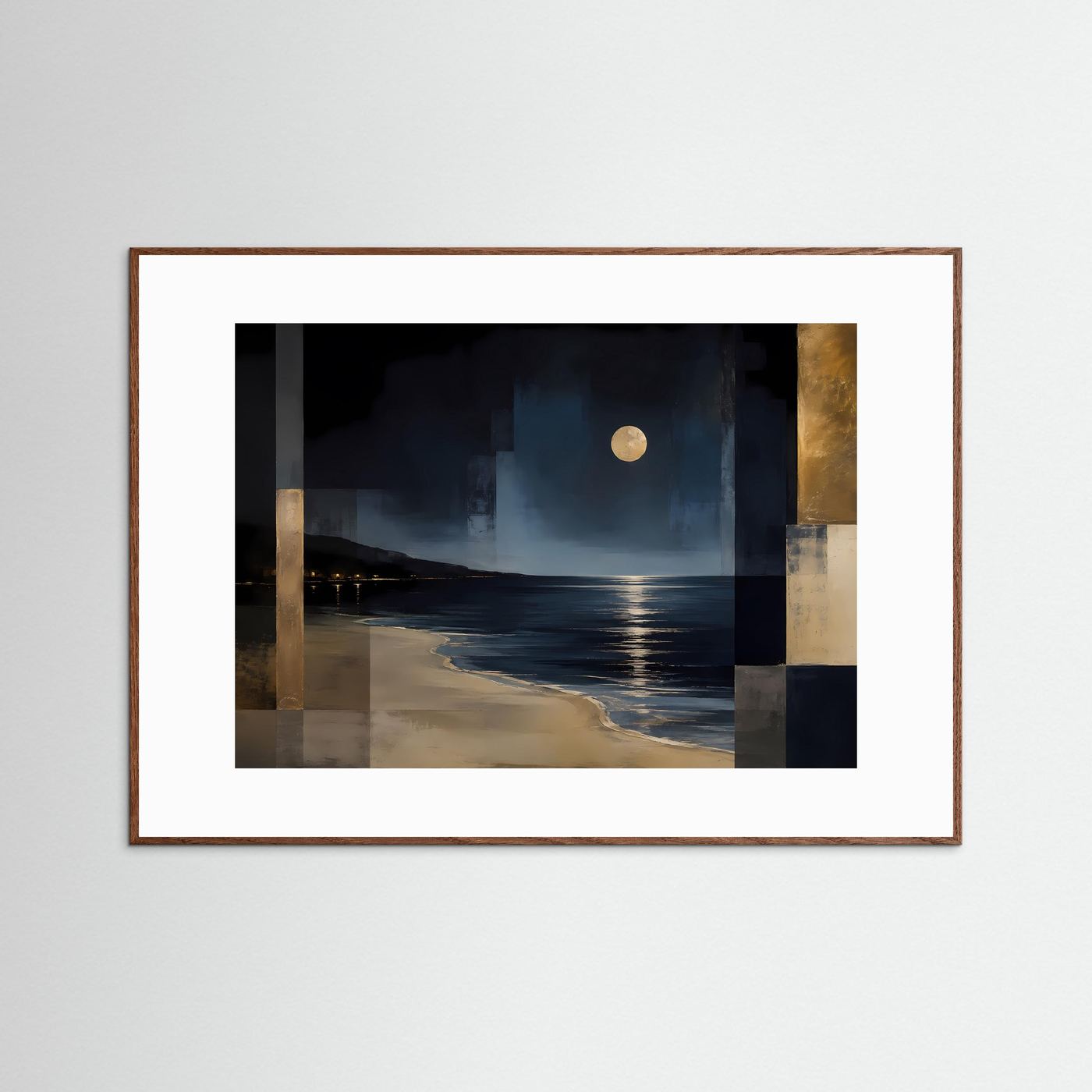 Querformatposter Strand im Mondlicht mit braunem Holzrahmen und weißer Einfassung