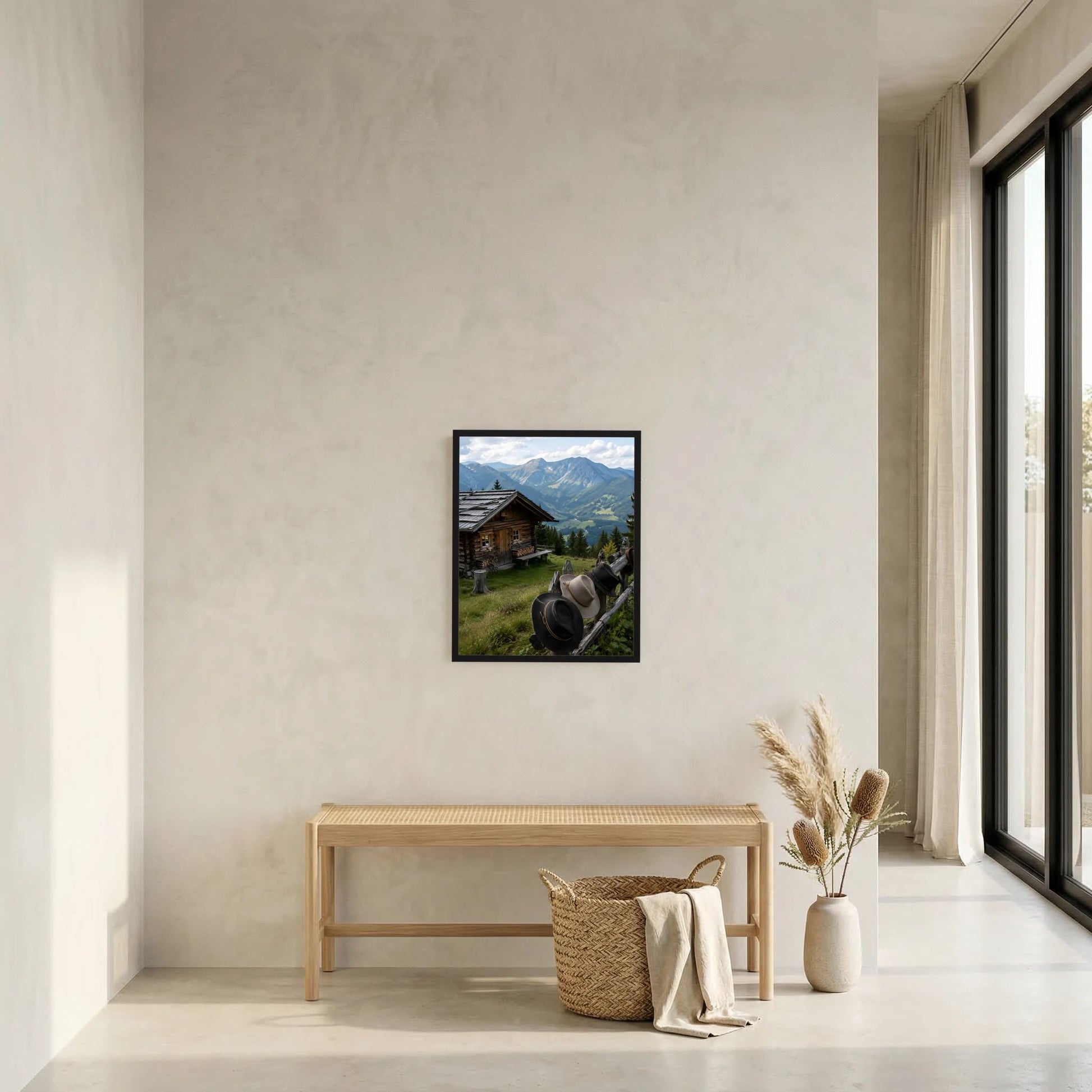 Gerahmtes Hochformat-Landschaftsposter mit Berghütte und Bergpanorama, schwarzer Rahmen
