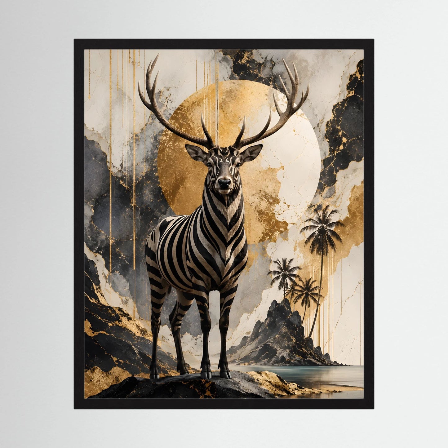 Gerahmtes hochformatiges Kunstposter mit Zebra-Hirsch, goldener Mondscheibe und Antilopengeweih