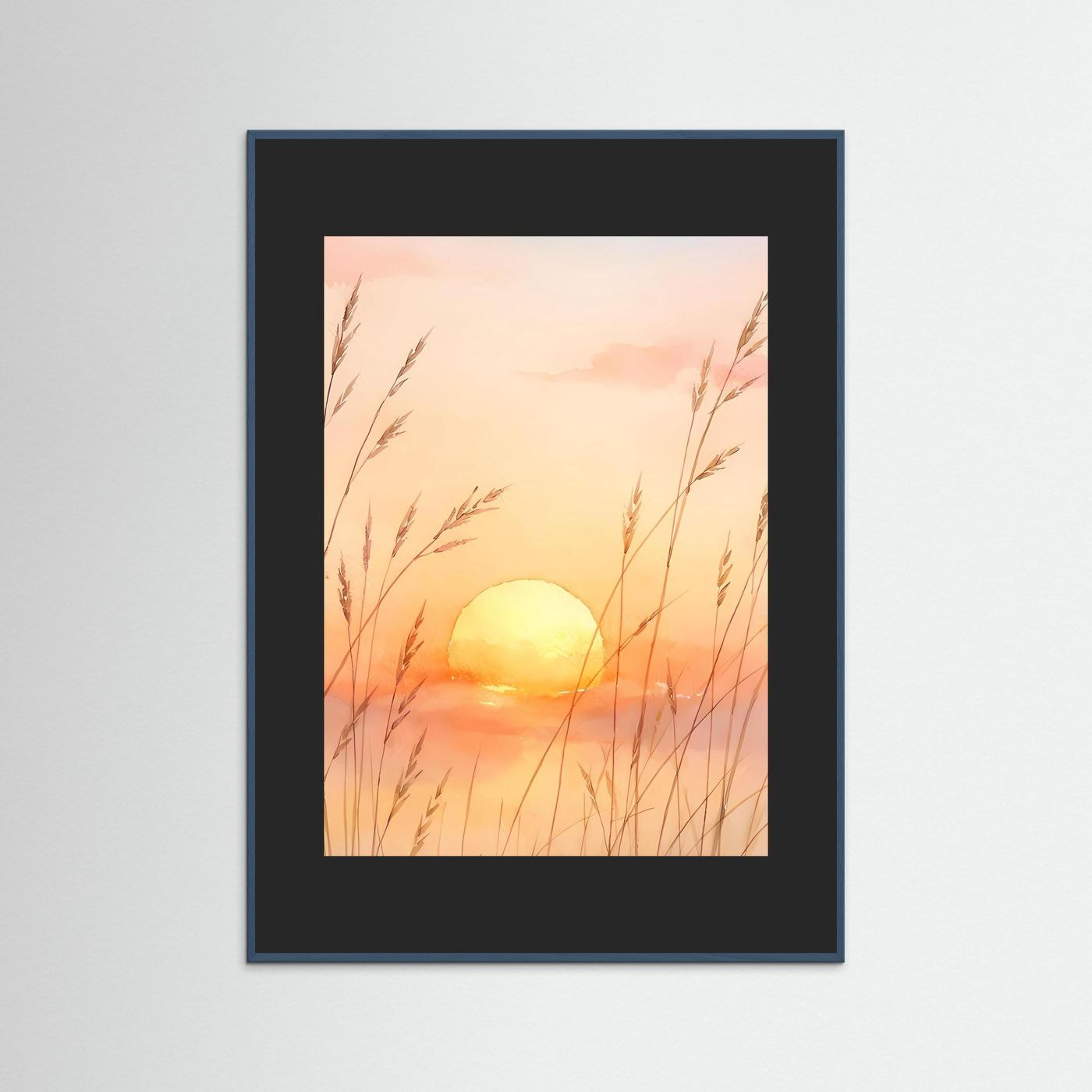 Wandbild im dunklen Rahmen mit Aquarell-Sonnenmotiv und hohen Gräsern