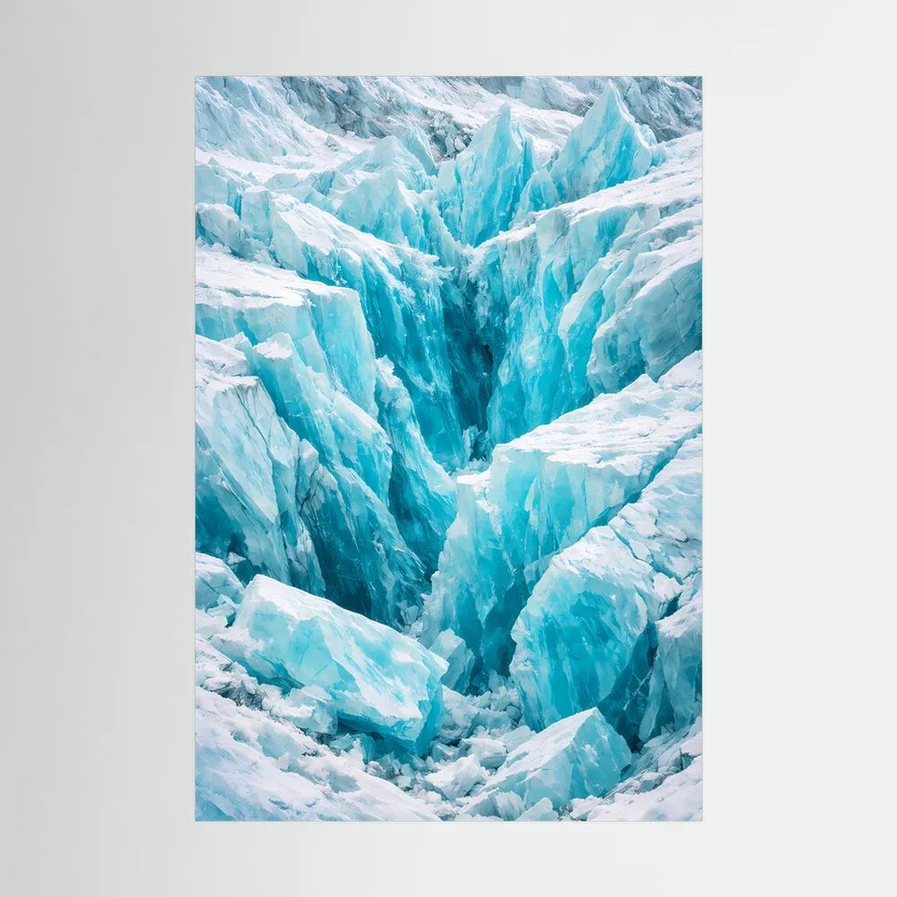 Hochformatiges Poster mit türkisblauen Gletscherspalten und weißen Eisflächen