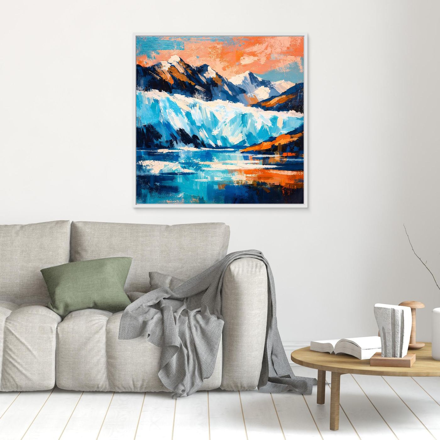 Abstraktes Leinwand-Wandbild mit Gletscher- und Bergmotiven, orange-blaue Farbflächen, heller Rahmen