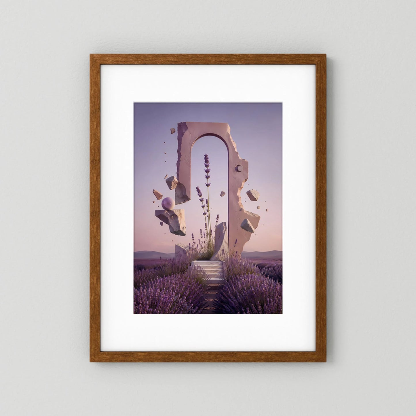Poster im Hochformat: violetter Lavendelbereich mit Treppenweg und Portal, dunkler Holzrahmen