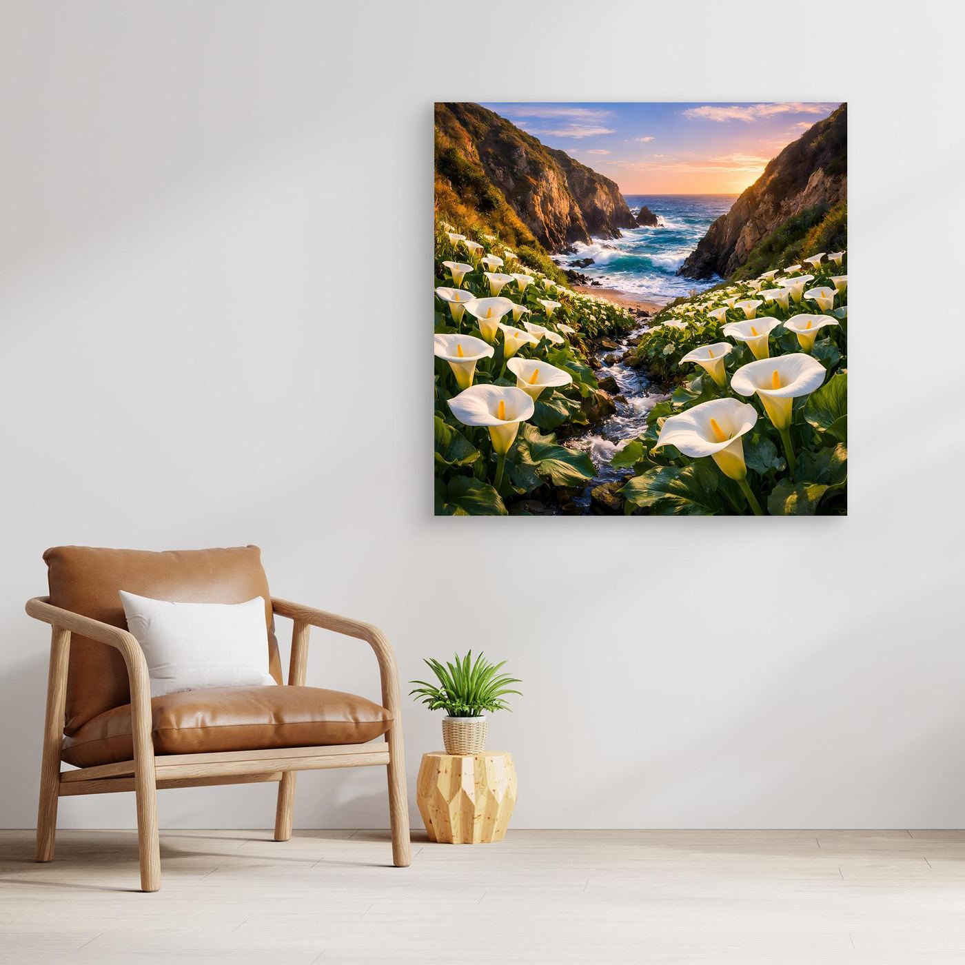 Gerahmtes Leinwandbild mit Calla-Blüten in Küstenschlucht, Meerblick durch Felstunnel bei Sonnenuntergang