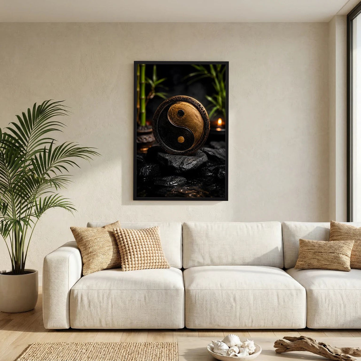 Yin-Yang-Wandbild im Hochformat mit schwarzem Rahmen; goldenes Yin-Yang auf dunklen Steinen