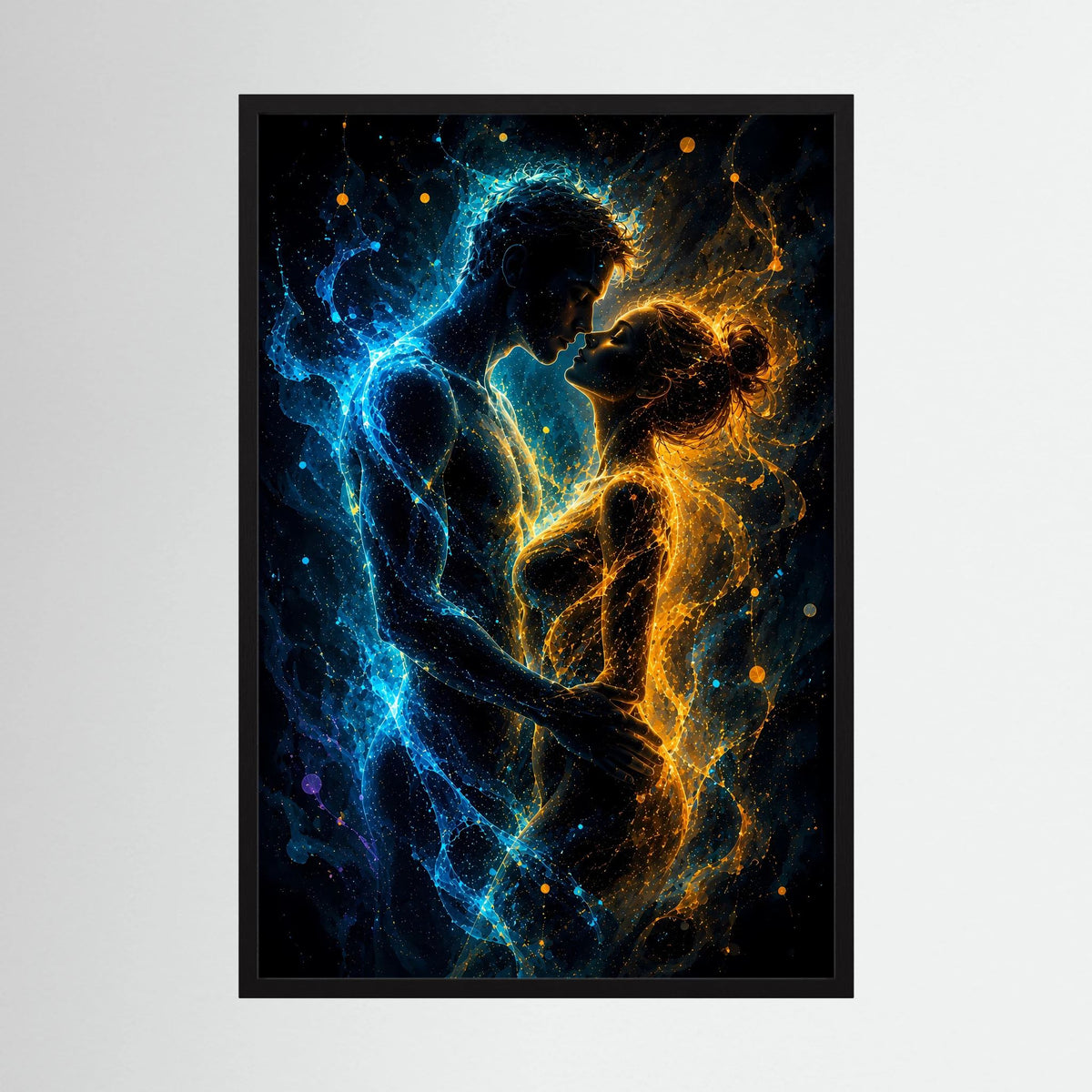 Hochformat-Poster mit abstraktem Liebespaar in Blau und Gold im schwarzen Rahmen