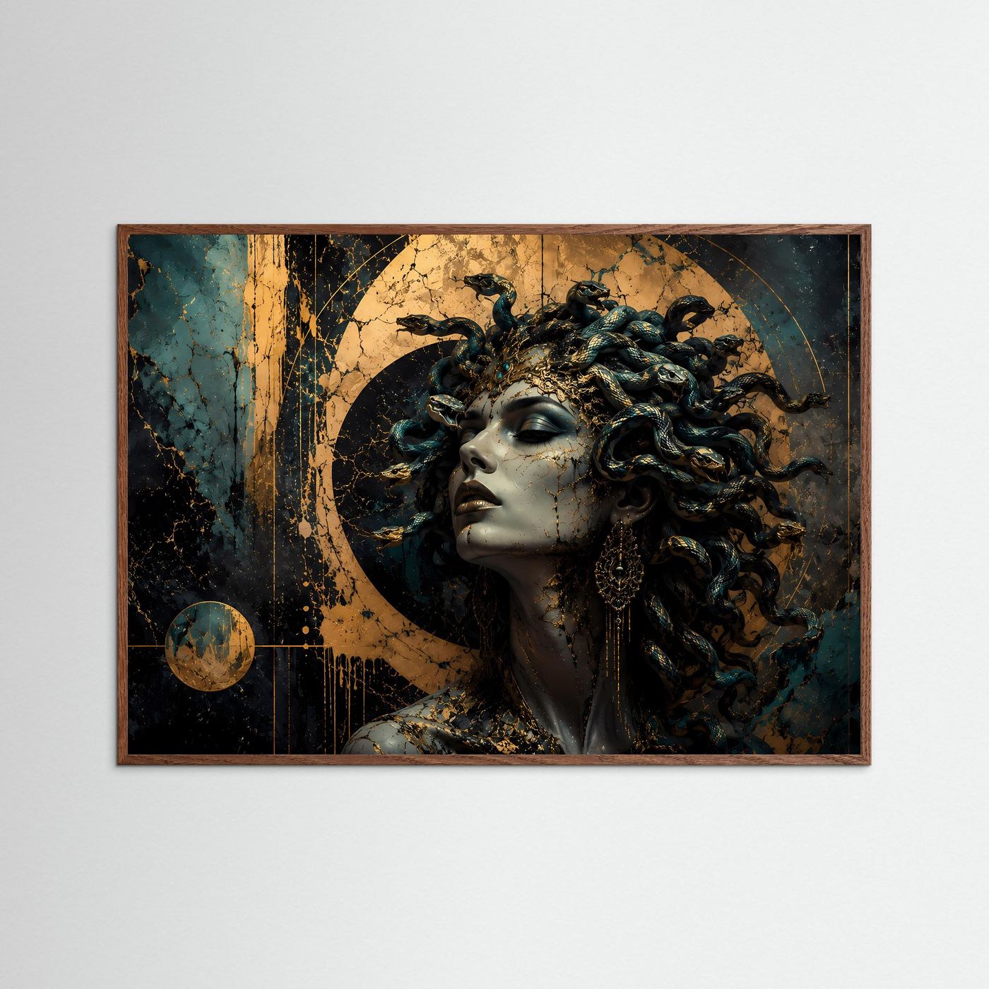 Medusa Poster Schwarz Gold | Mythologische Wandkunst | Elegantes Gorgonen Porträt | Dunkle Fantasy Kunst | Luxuriöse Leinwand