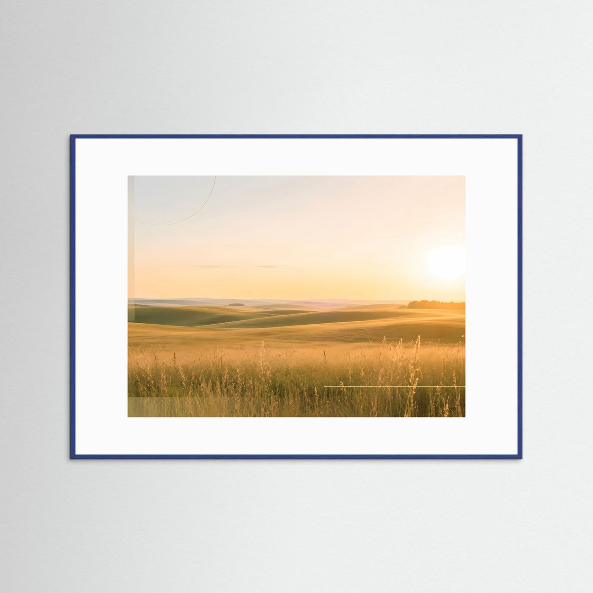 Querformat-Poster mit goldener Wiesenlandschaft bei Sonnenuntergang, blauer Rahmenumrandung