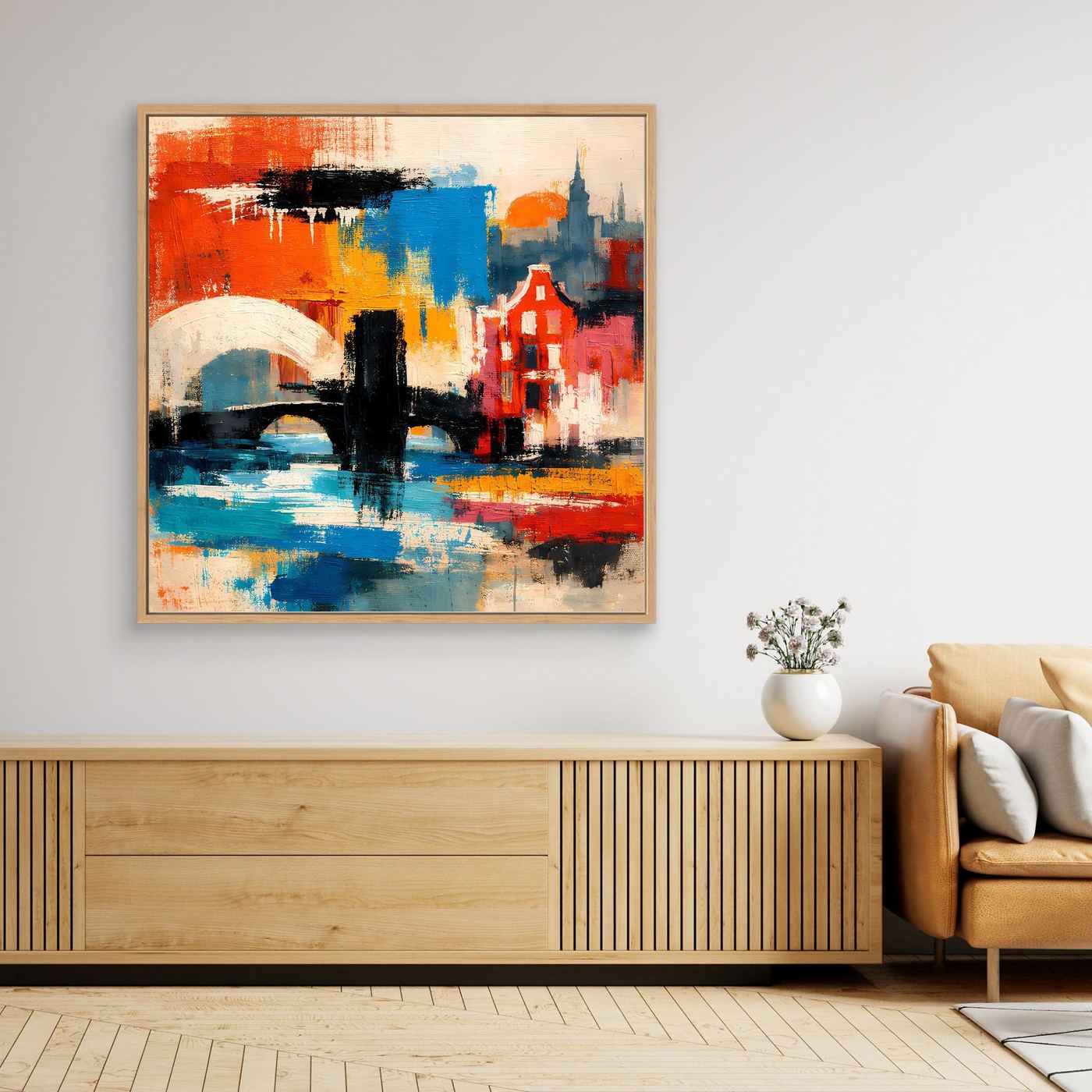 Abstraktes Leinwand-Wandbild mit roten und blauen Stadtmotiven, holzfarbener Rahmen