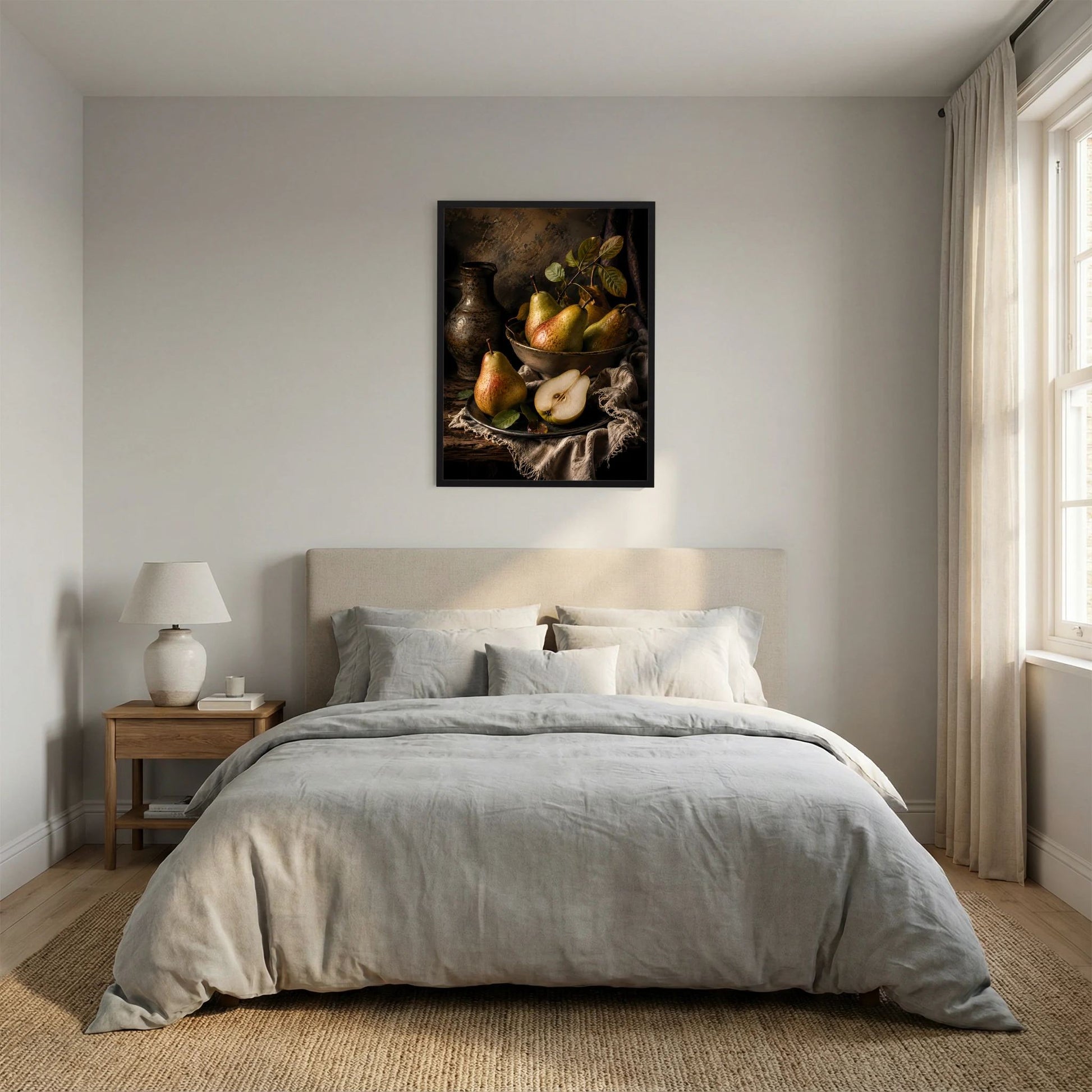 Stillleben-Poster mit Birnen und Vase im schwarzen Rahmen, warmes Licht im Motiv