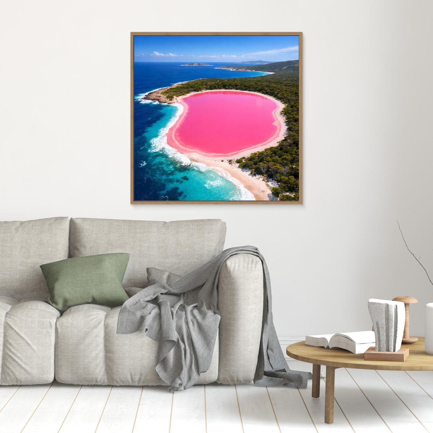 Leinwandbild mit rosa See und türkisfarbener Küste, kleines Hochformat, brauner Rahmen
