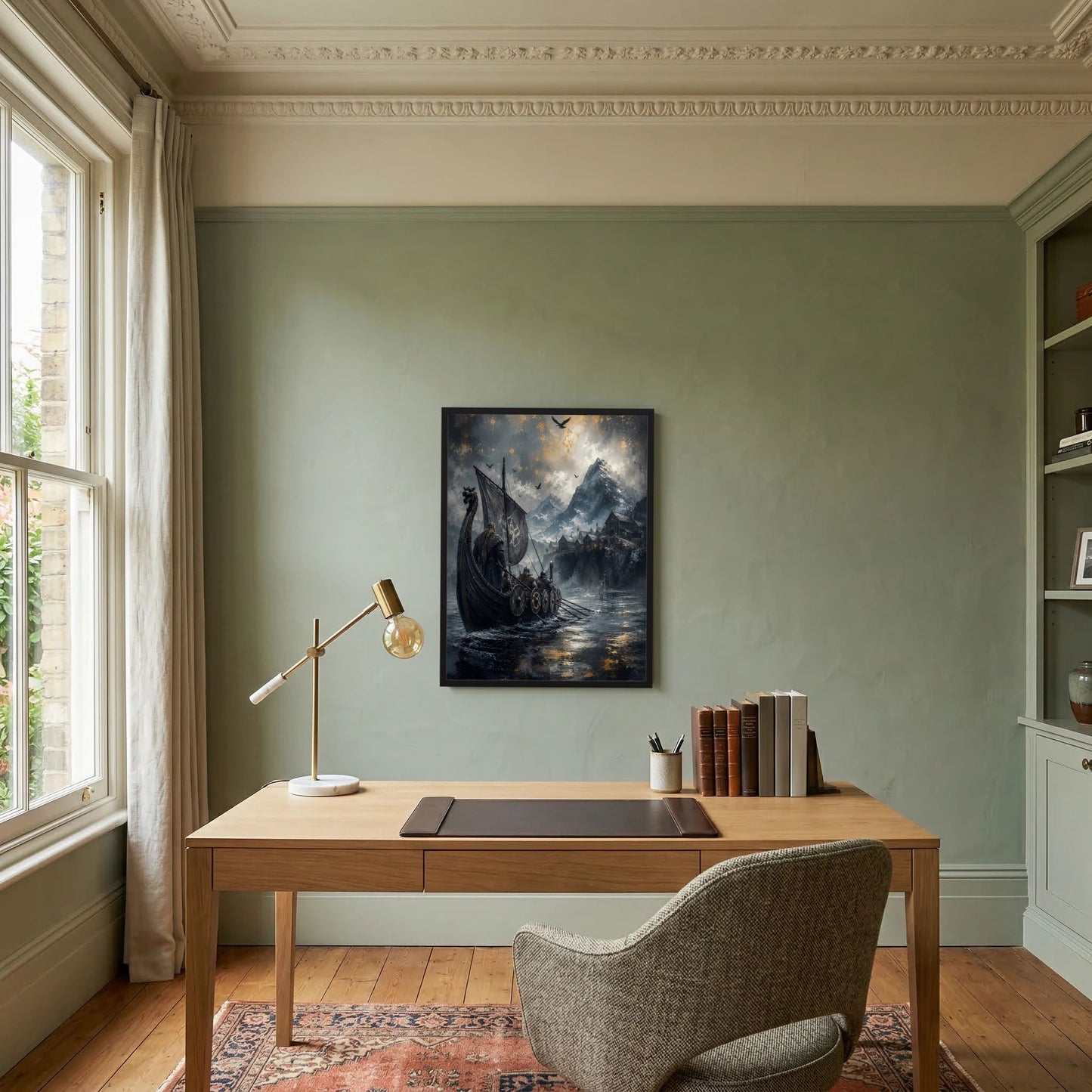 Gerahmtes Hochformat-Poster: Wikinger-Schiff im Gewittermeer mit Bergen und Lichtern