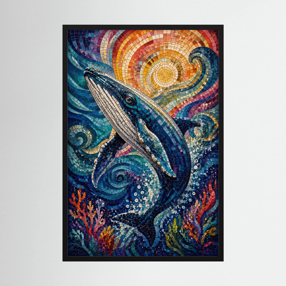 Poster im schwarzen Rahmen mit Delfin-Mosaik und wellenförmiger Sonne
