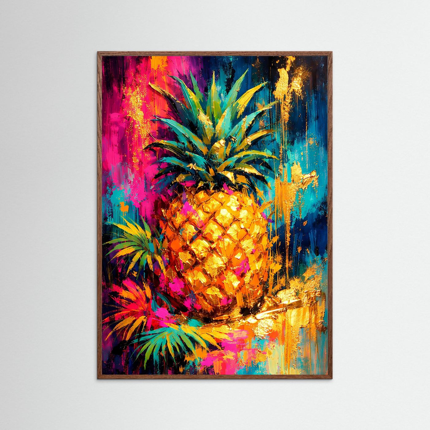 Gerahmter Kunstdruck im Hochformat: abstrakte Ananas in Gelb, Orange und Blau mit Goldakzenten