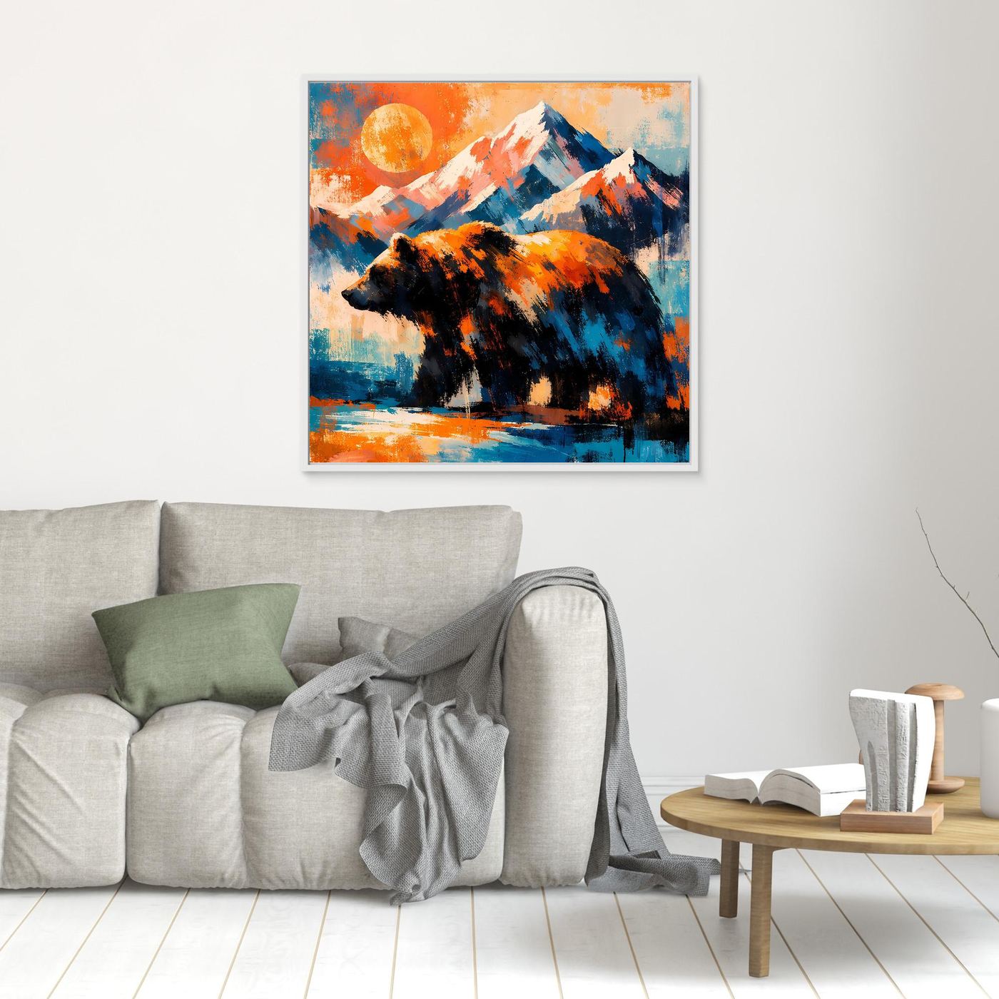 Leinwand-Wandbild mit abstraktem Grizzlybär und Berglandschaft; helles Rahmenprofil.