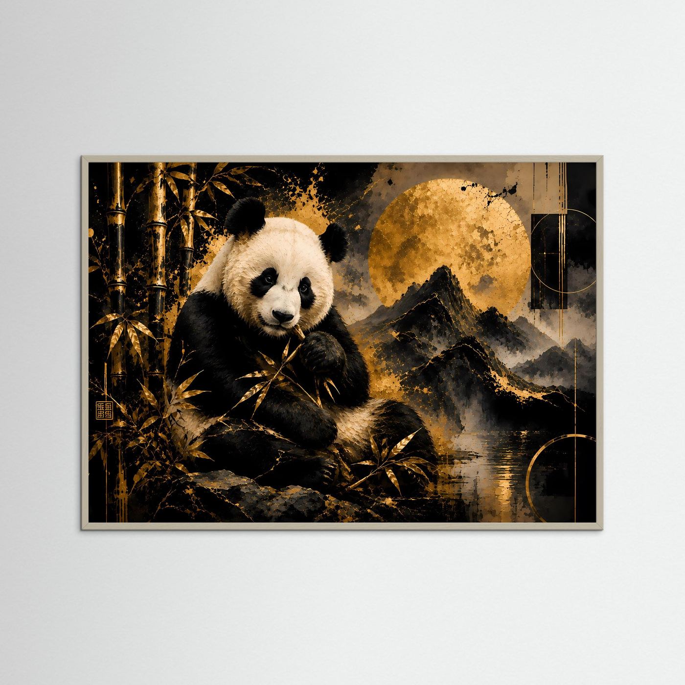 Gerahmtes Poster im Querformat mit Panda und Bambus, goldbraune Mond-/Bergszene