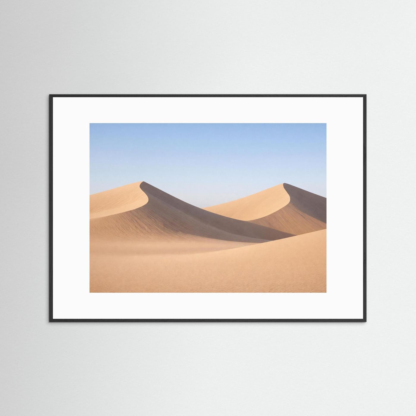 Sanfte Sanddünen in harmonischer Kurve | Minimalistische Natur Poster Querformat