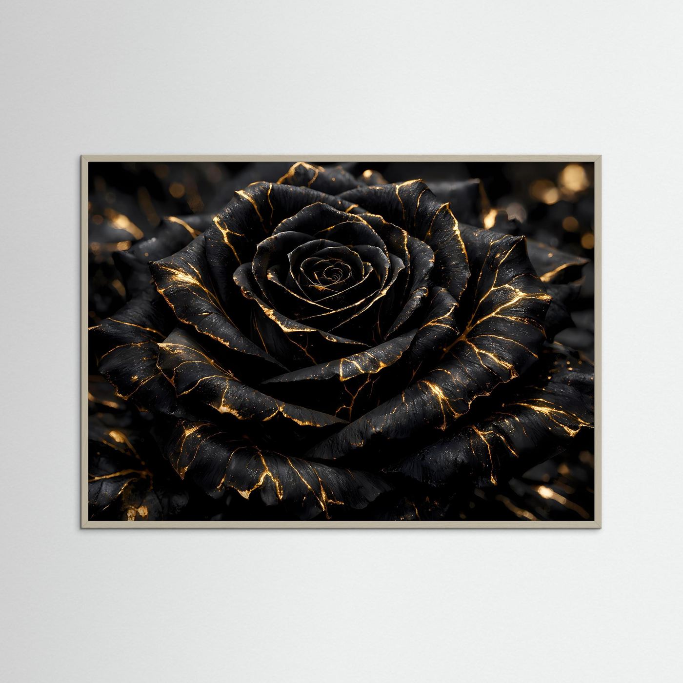Wandbild mit schwarzer Rose, goldene Adern im Rosenblatt, grauer Rahmen