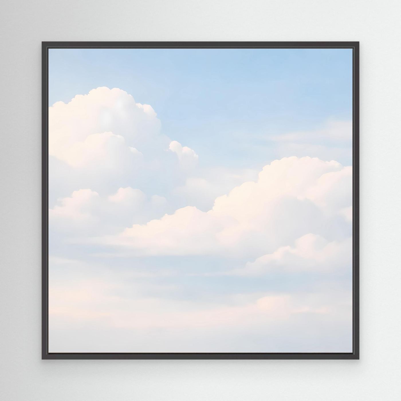 Quadratisches Leinwandbild mit pastellfarbenen Wolken am hellblauen Himmel, schwarzer Rahmen