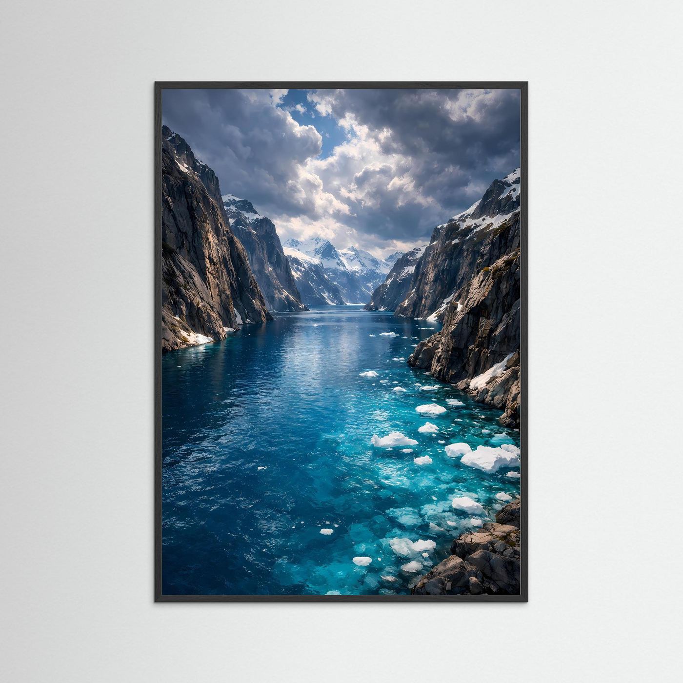 Poster Fjordlandschaft mit Treibeis | Majestätisches Fjord Wandbild