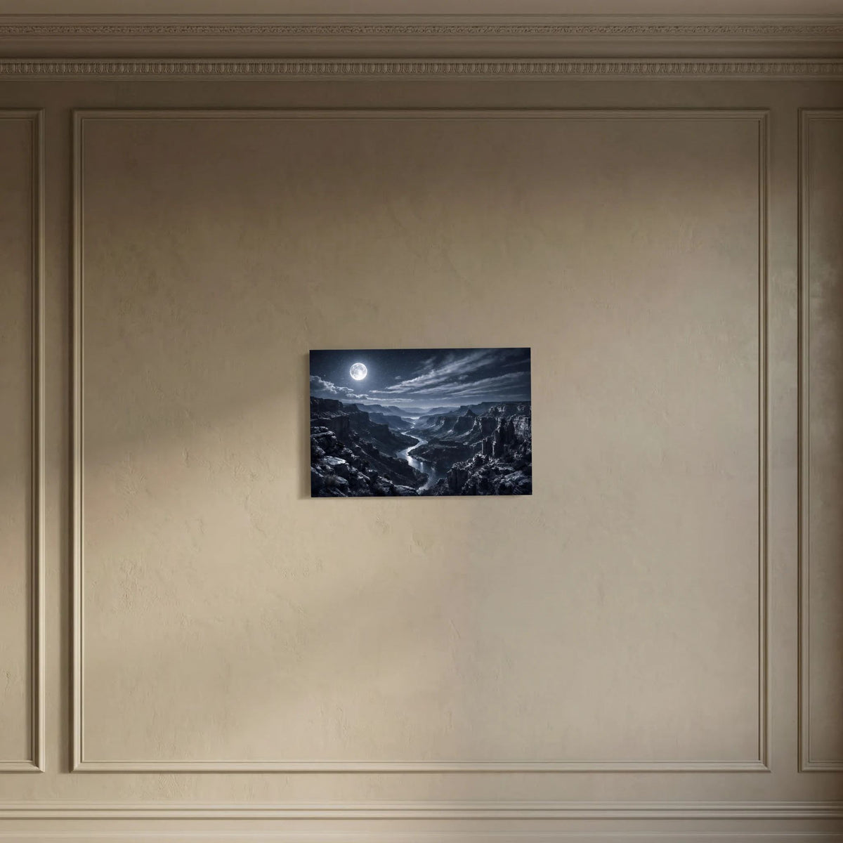 Wandposter im Querformat mit Vollmond über Canyon-Felslandschaft