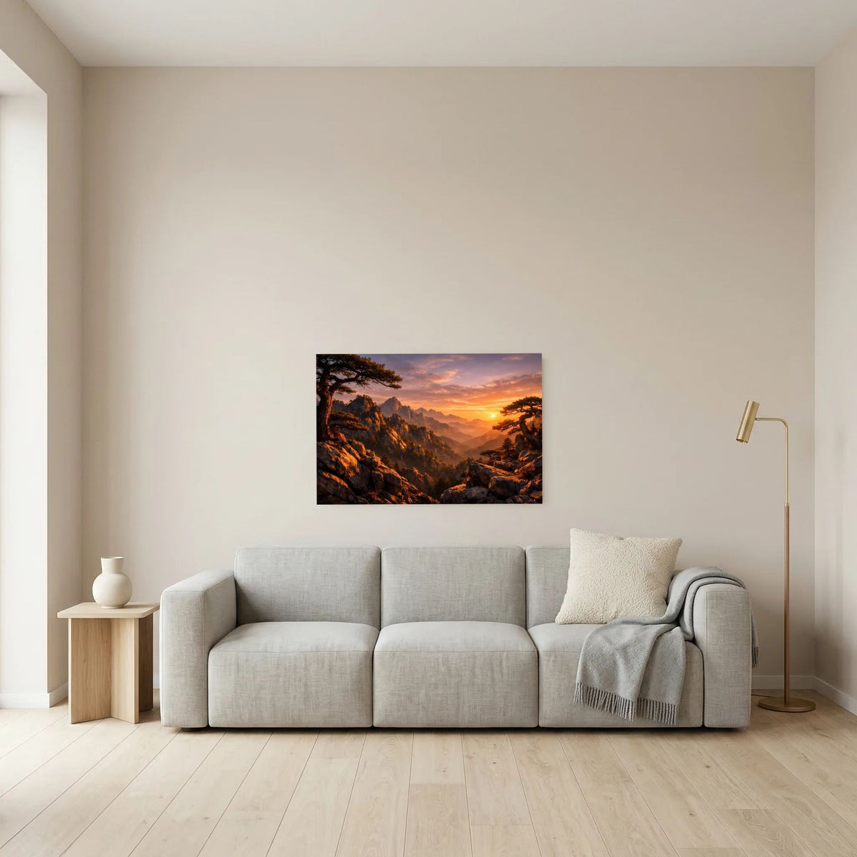 Querformatiges Wandbild mit Blick in die Alpenberge bei untergehender Sonne