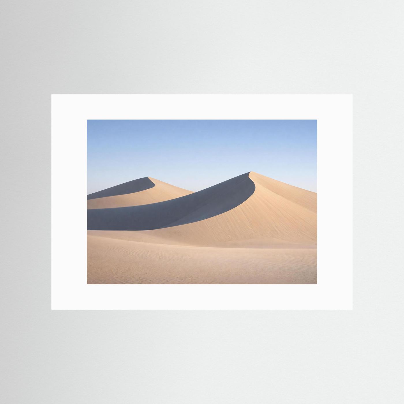 Sanfte Sanddünen & Minimalistische Wüstenweite | Minimal Art Poster Querformat