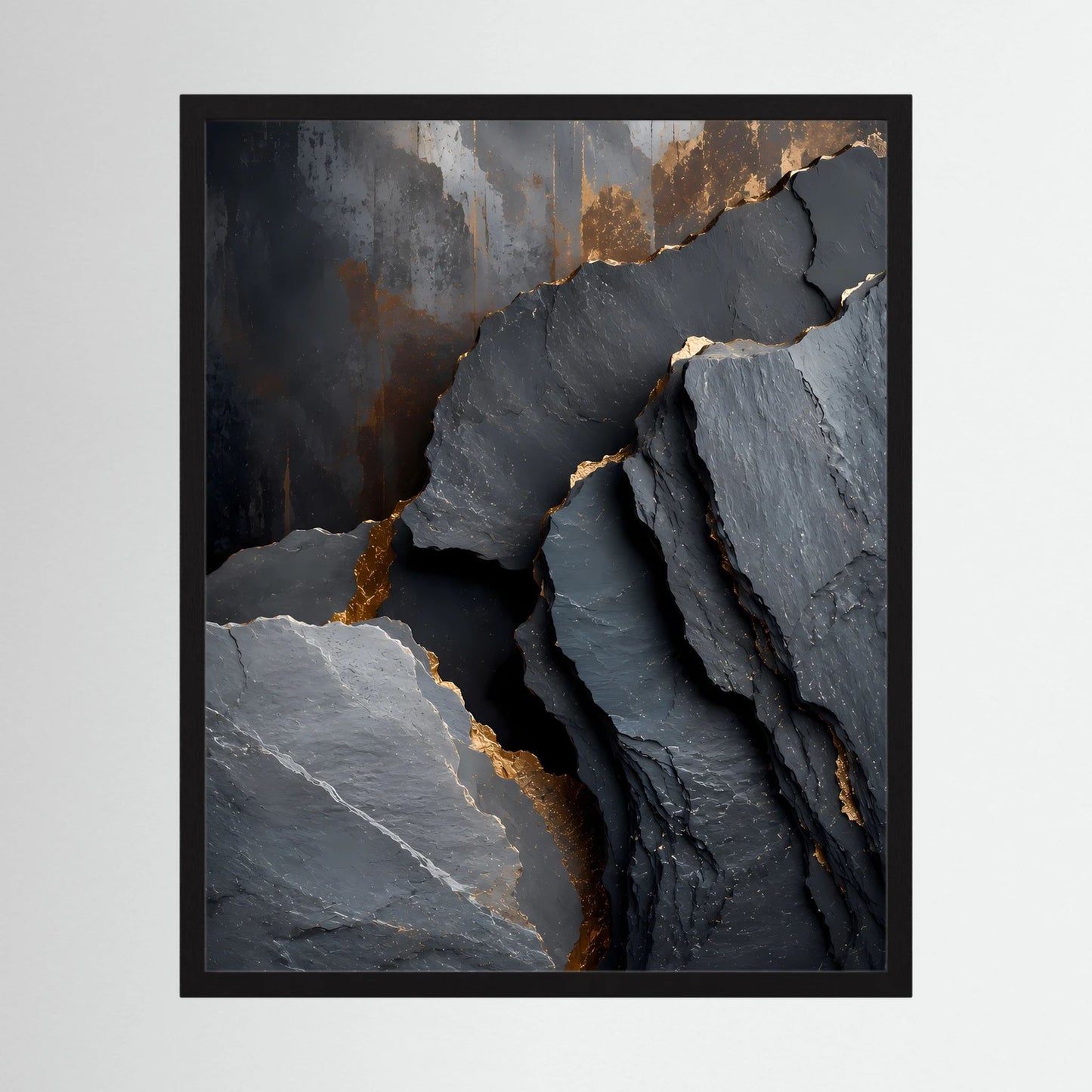 Poster im schwarzen Rahmen mit schwarzer Steinlandschaft und goldenen Rissen, Hochformat