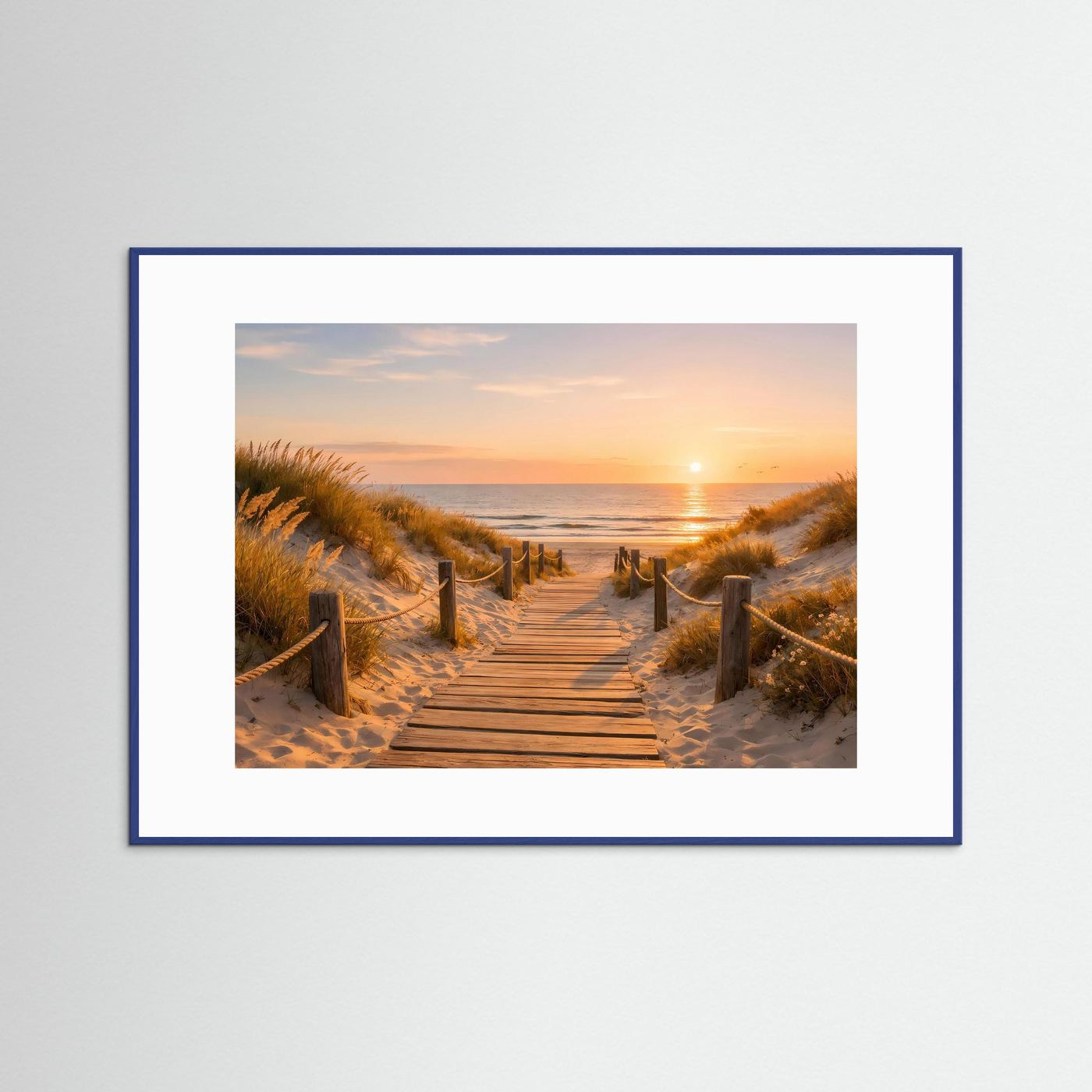 Wandposter mit Motiv: Weg in Dünen zum Meer, Sonnenuntergang; blauer Rahmen