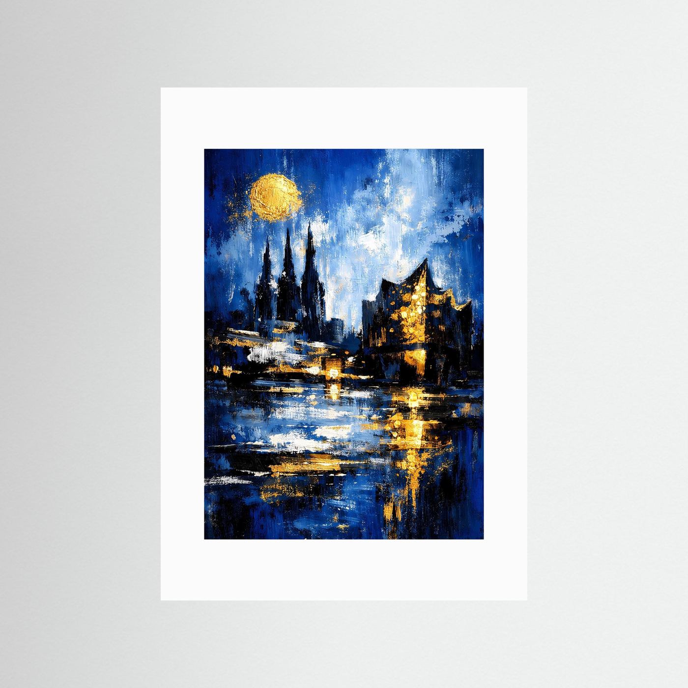 Abstraktes Städteposter mit Hafen-Skyline im weißen Passepartout, gelben Lichtern und blauem Himmel.