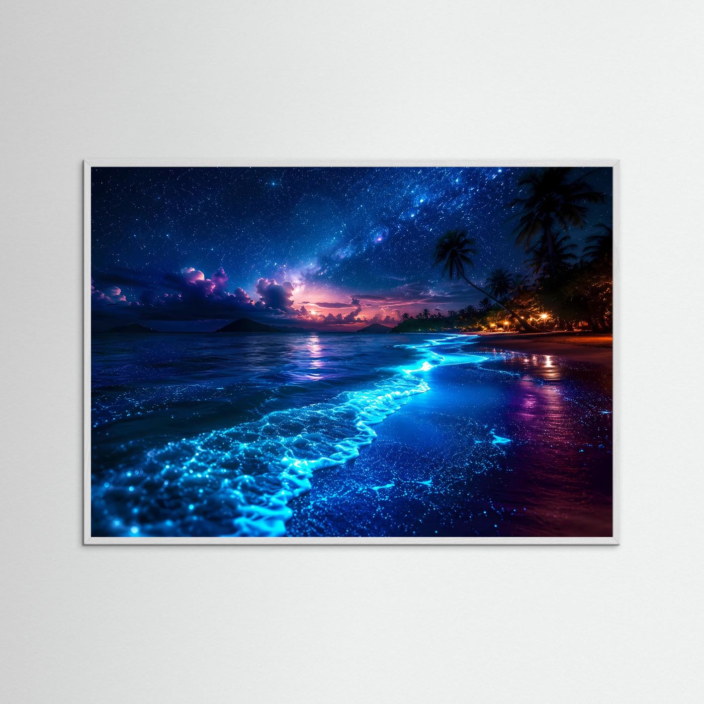 Leuchtender Biolumineszenz Strand Poster Querformat | Tropischer Sternenhimmel & Ozean Wandbild | Magische Nachtlandschaft