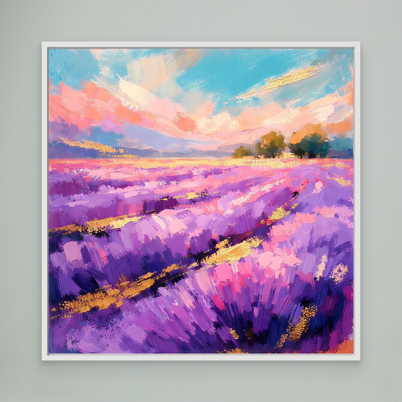 Leinwandbild mit abstrakter Lavendel-Landschaft in Violett und goldenen Akzenten, mit weißem Rahmen